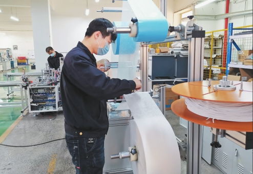 我省科技企業(yè)成功研發(fā)并交付全自動(dòng)口罩機(jī)生產(chǎn)線，網(wǎng)絡(luò)科技研發(fā)助力抗疫生產(chǎn)